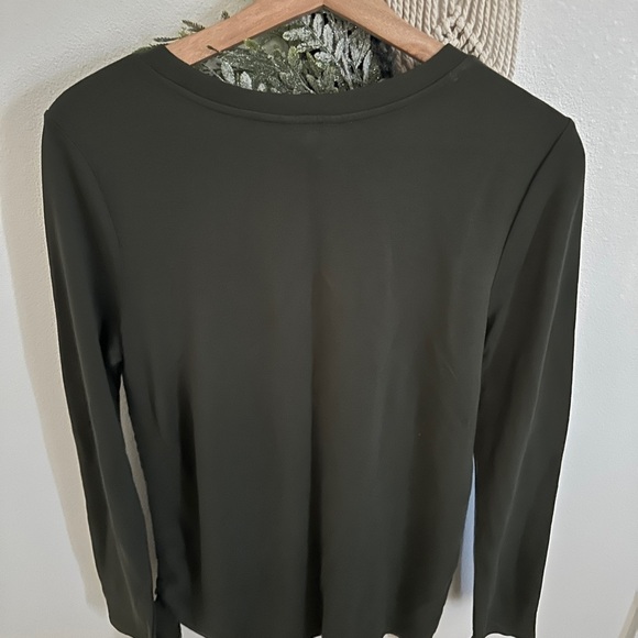 Anne Taylor Olive Green Long Sleeve Womens Shirt - Picture 2 of 5